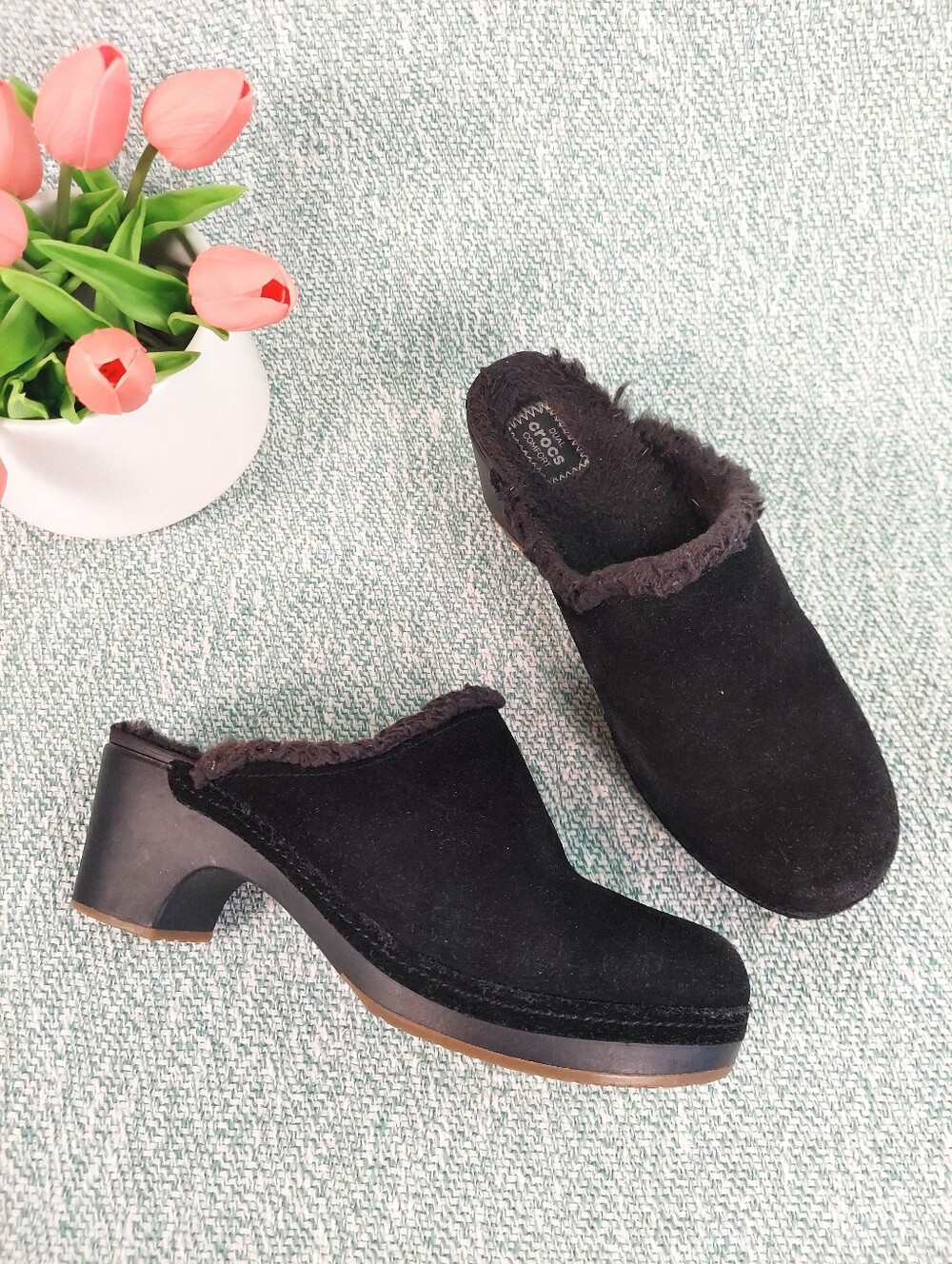 CROCS Women's Black Suede Shearling-Lined Clog Mules, Sz 9